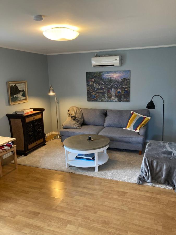Apartment Fint I Vackra Marielund